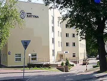 Szálloda Justyna