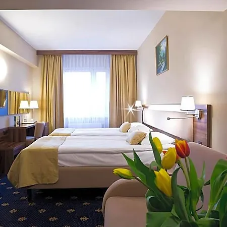 Hotel Justyna 4*